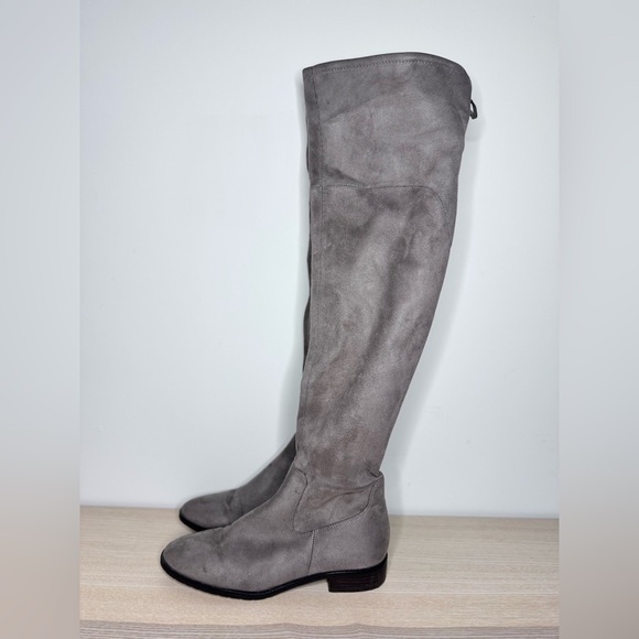 Ivanka Over-the-Knee Women's Boots - Picture 1 of 3